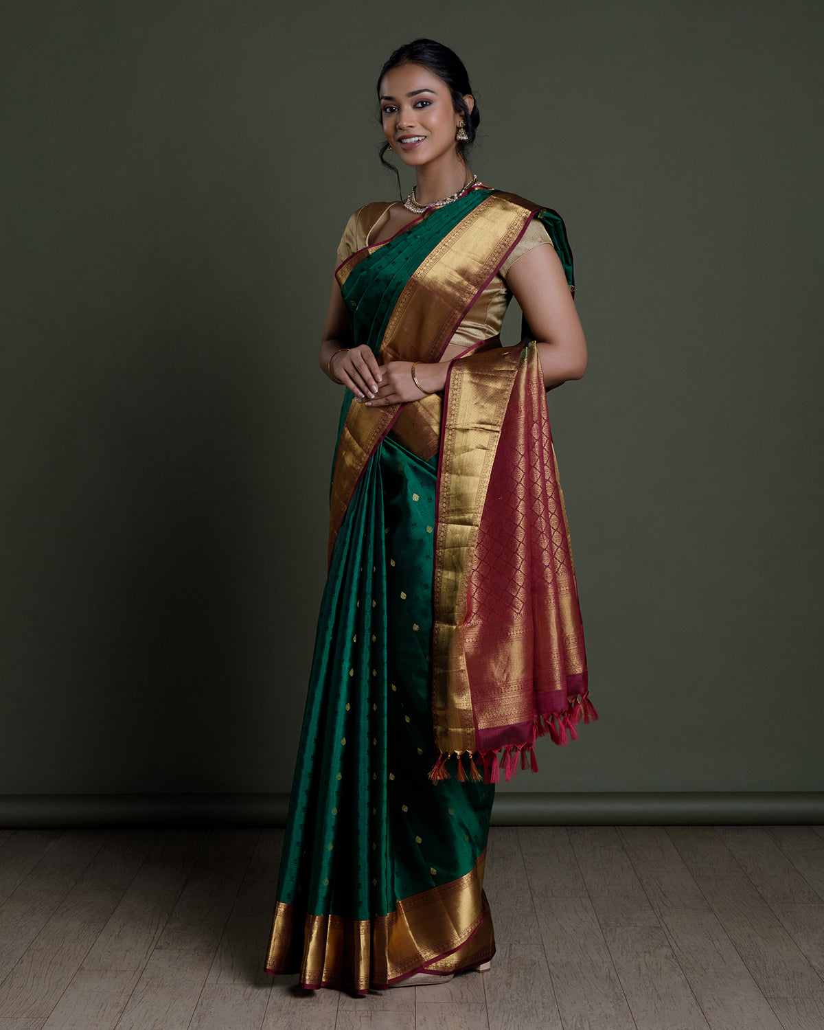 Dark Green Jaquard Silk Saree