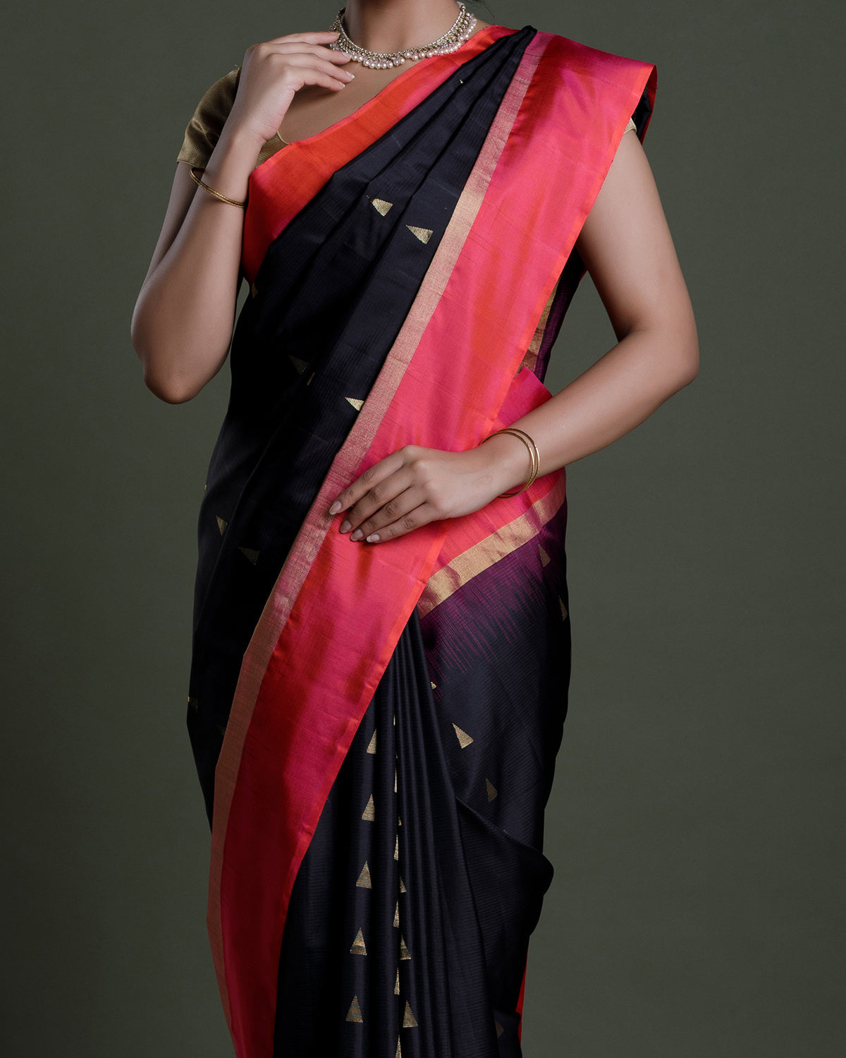 Black Handloom Soft Silk Saree
