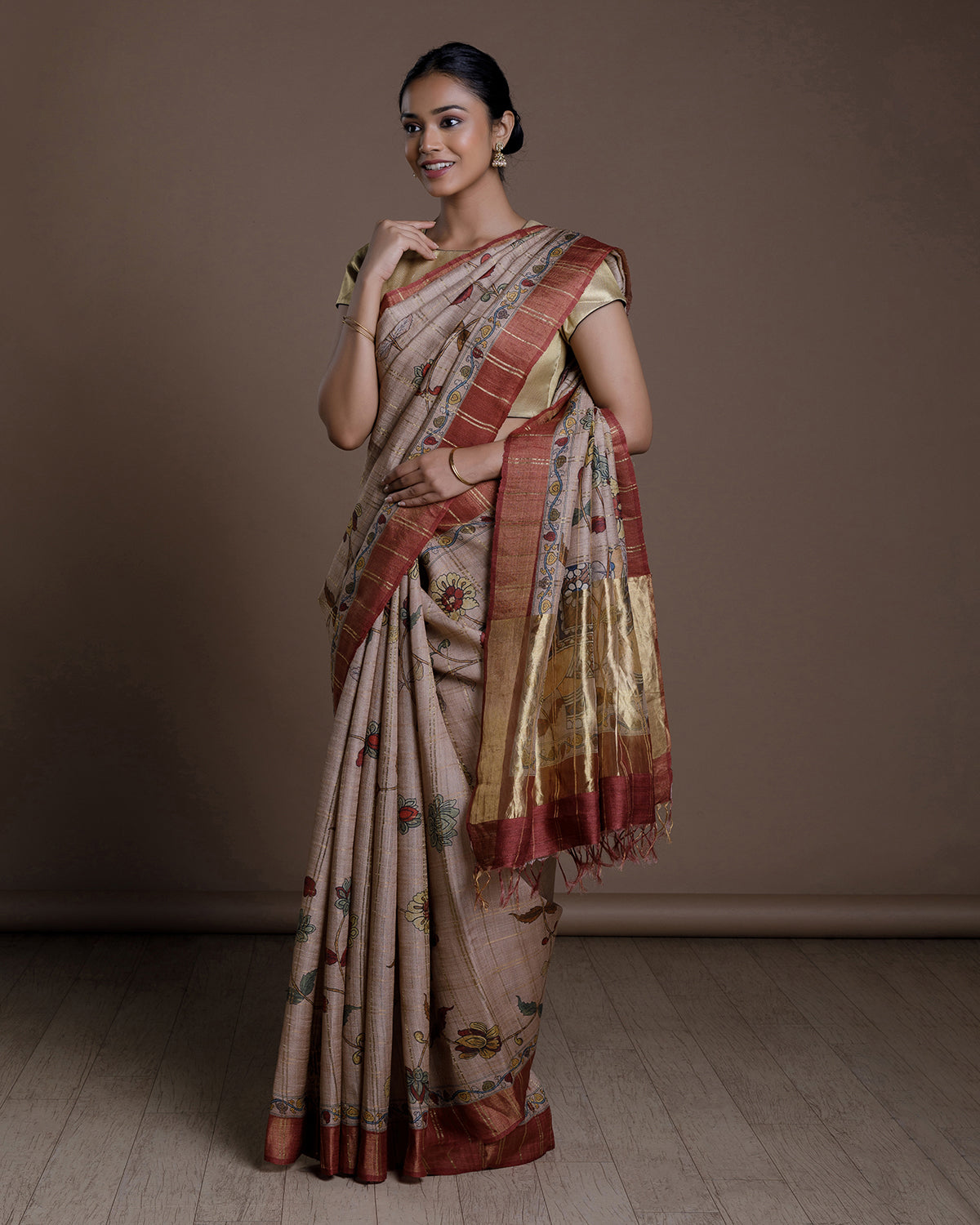 Beige Printed Tussar Silk Saree