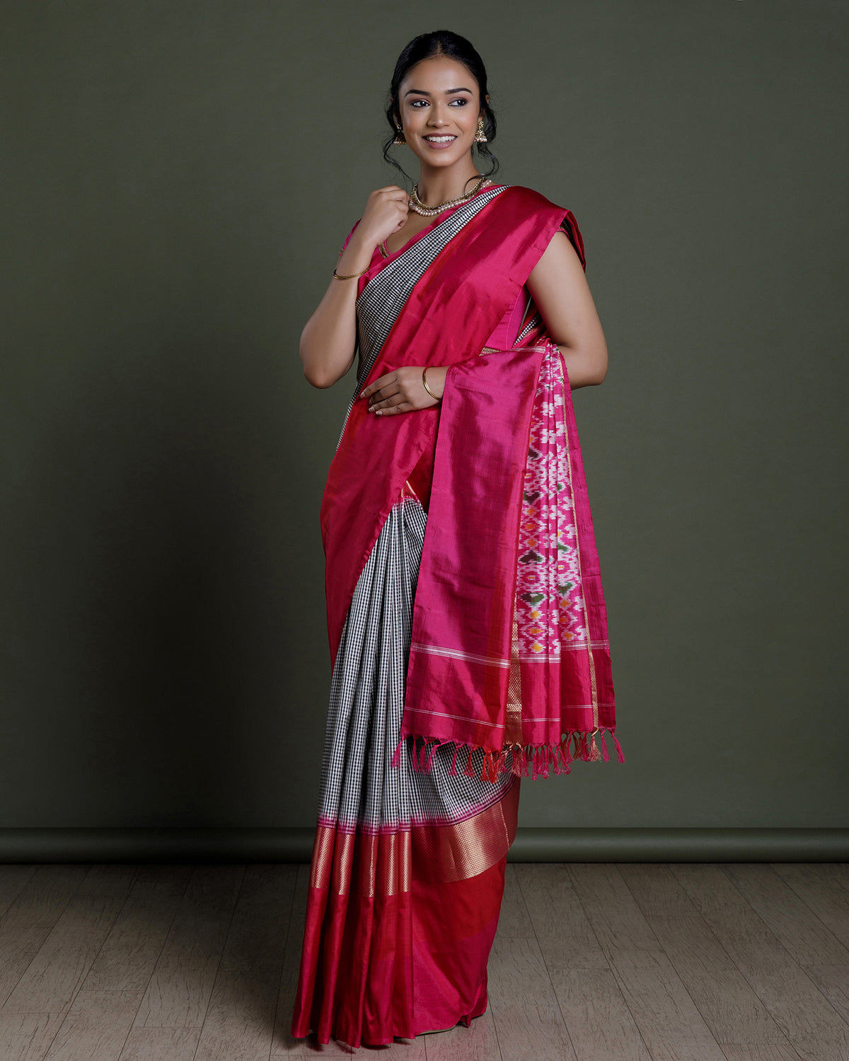 White and Black Ikkat Handloom Silk Saree