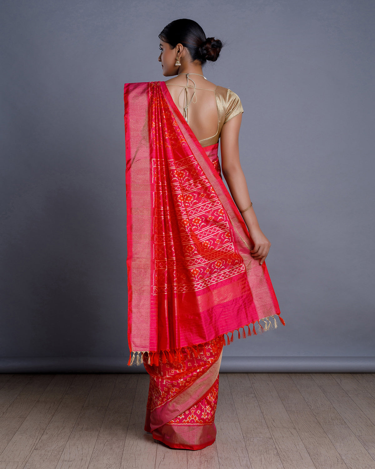 Pink Ikkat Handloom Silk Saree