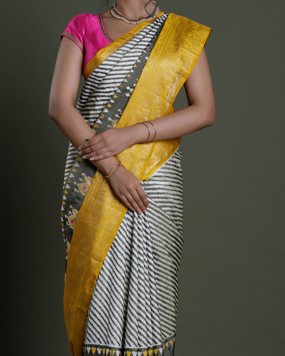 White Ikkat Handloom Silk Saree