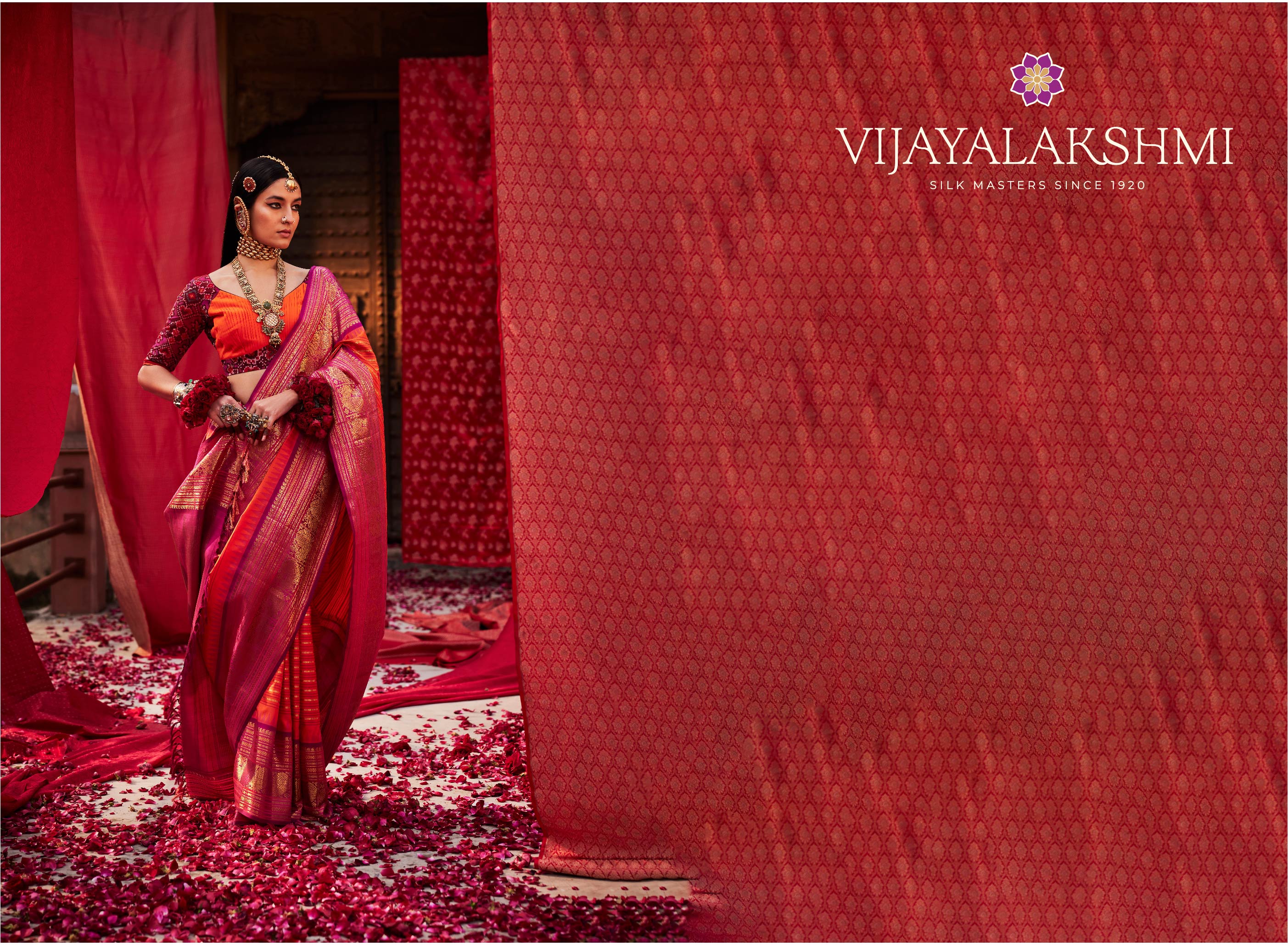 6 Reasons to Buy a Mysore Silk Saree in Bangalore - Vijayalakshmi Silks