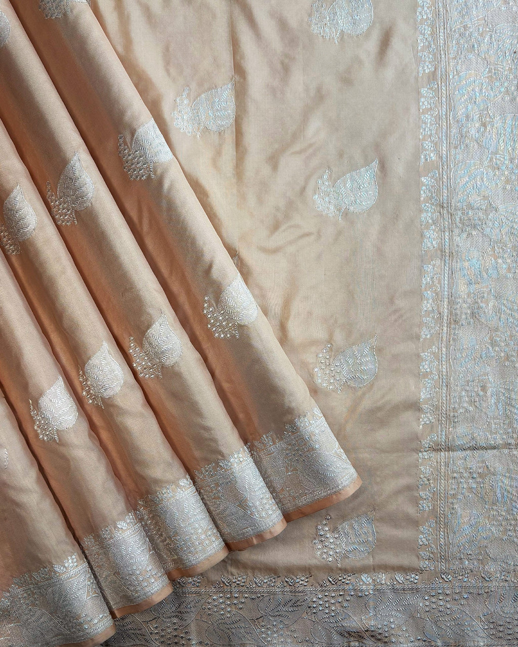 Cream Banarasi Katan Silk - 062 of 105