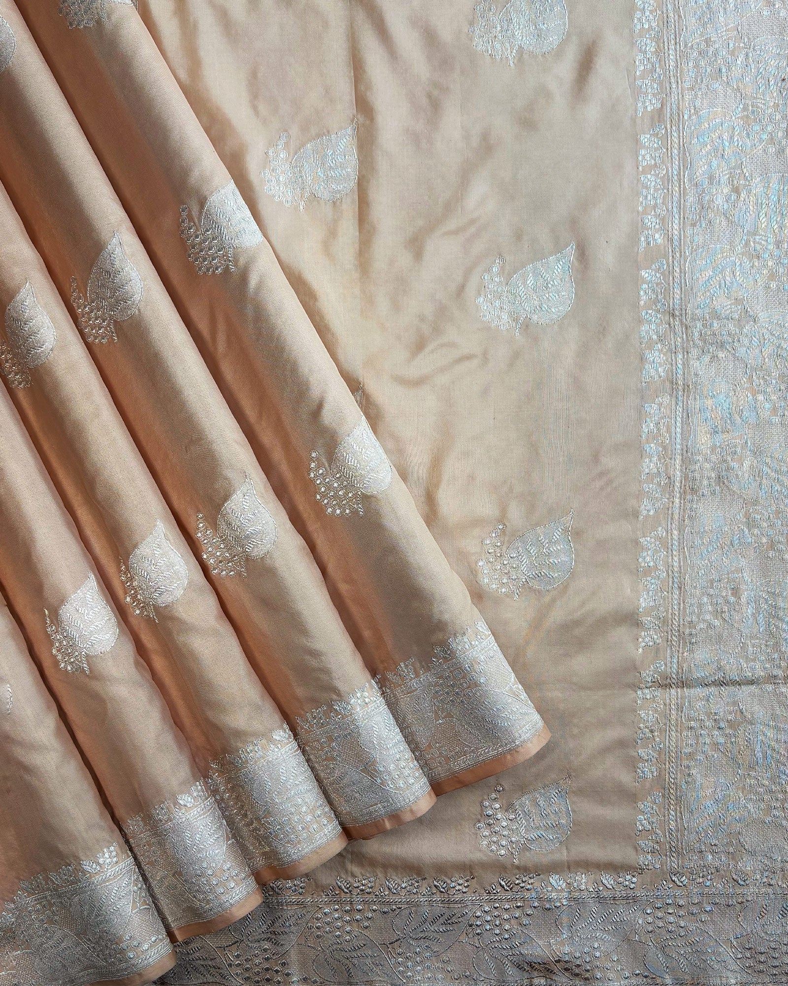 Cream Banarasi Katan Silk - 062 of 105