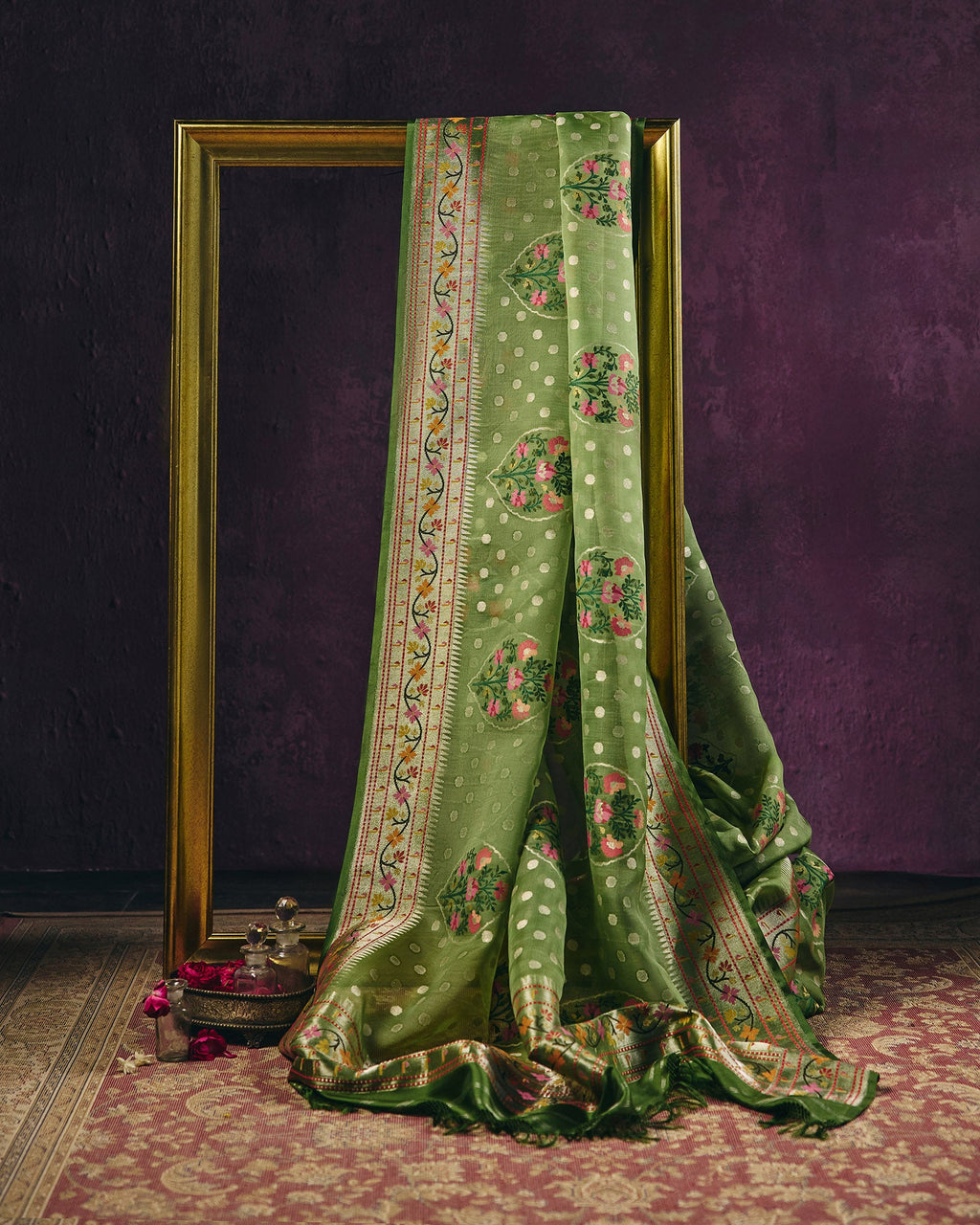 Green Banarasi Organza Silk Saree - 048 of 105