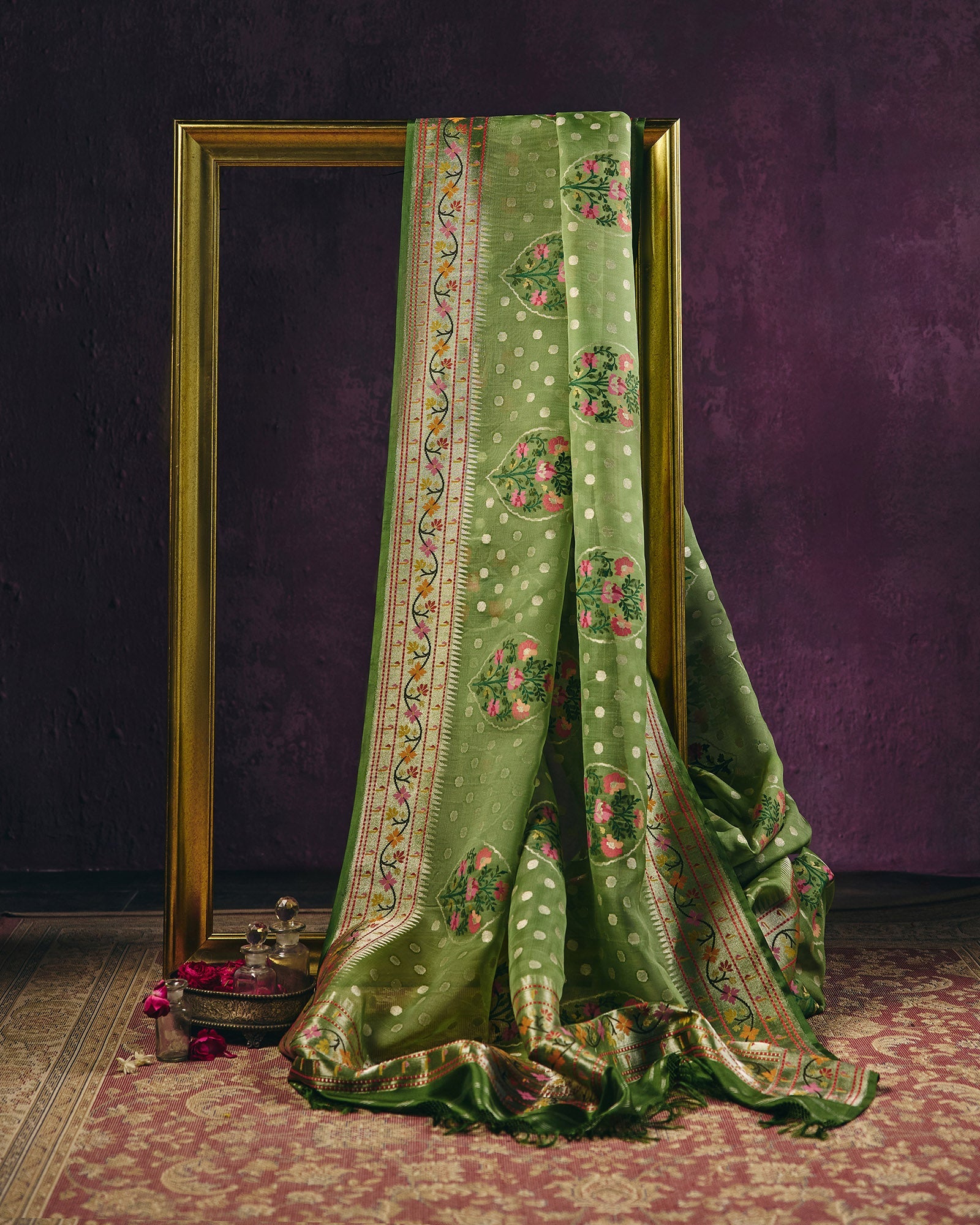 Green Banarasi Organza Silk Saree - 048 of 105