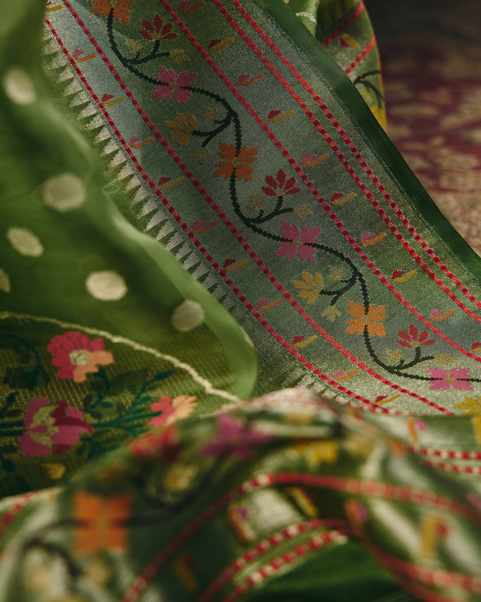 Green Banarasi Organza Silk Saree - 048 of 105