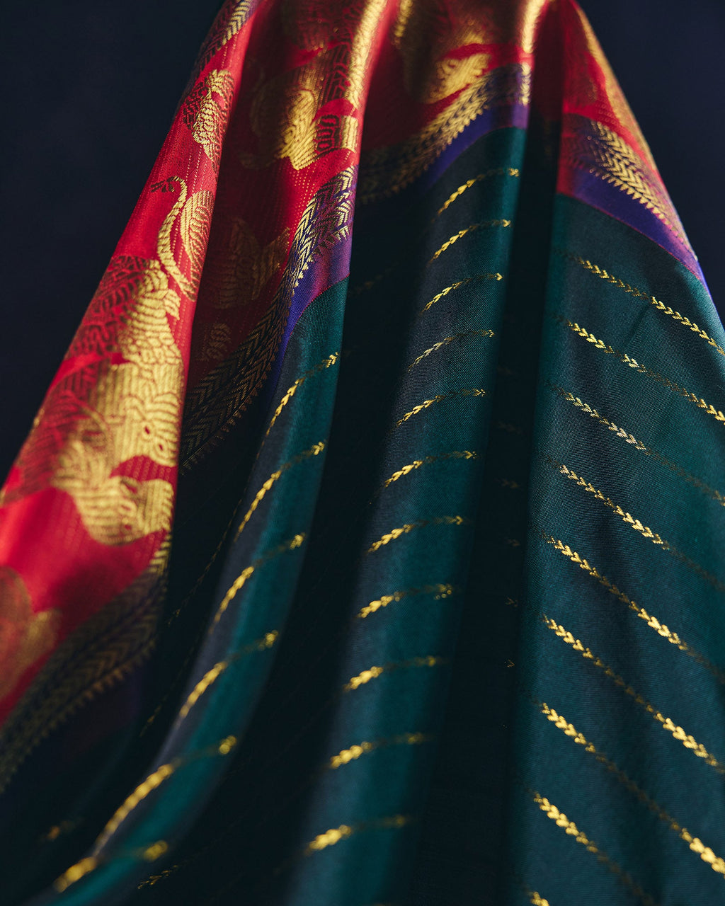 Dark Green Kanchivaram Silk Saree - 042 of 105