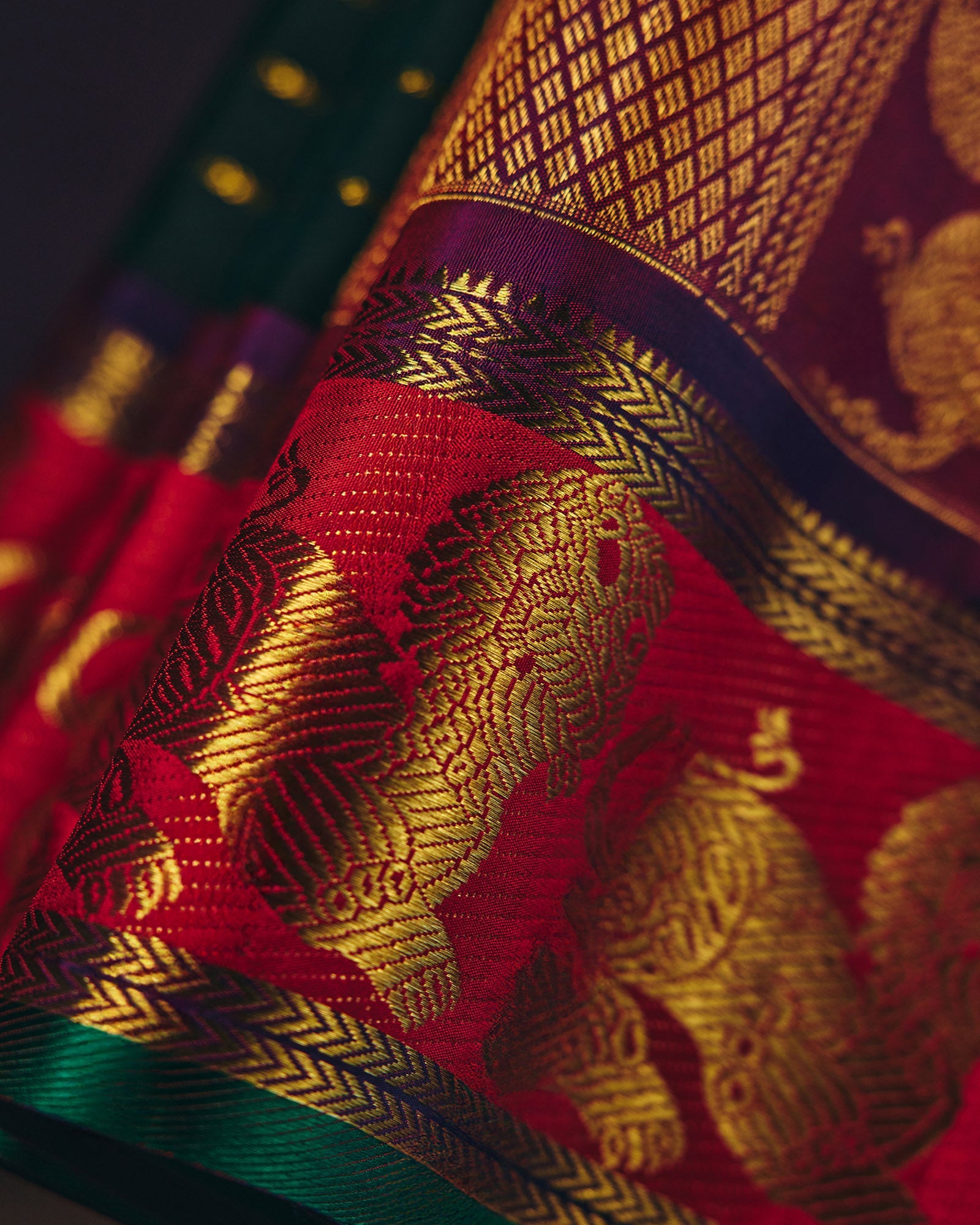 Dark Green Kanchivaram Silk Saree - 042 of 105