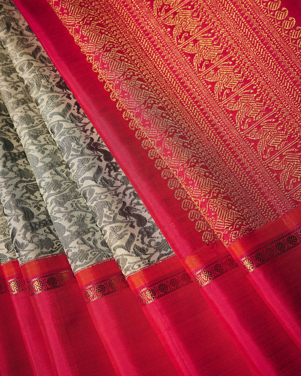 Grey Kanchivaram Silk Saree - 039 of 105