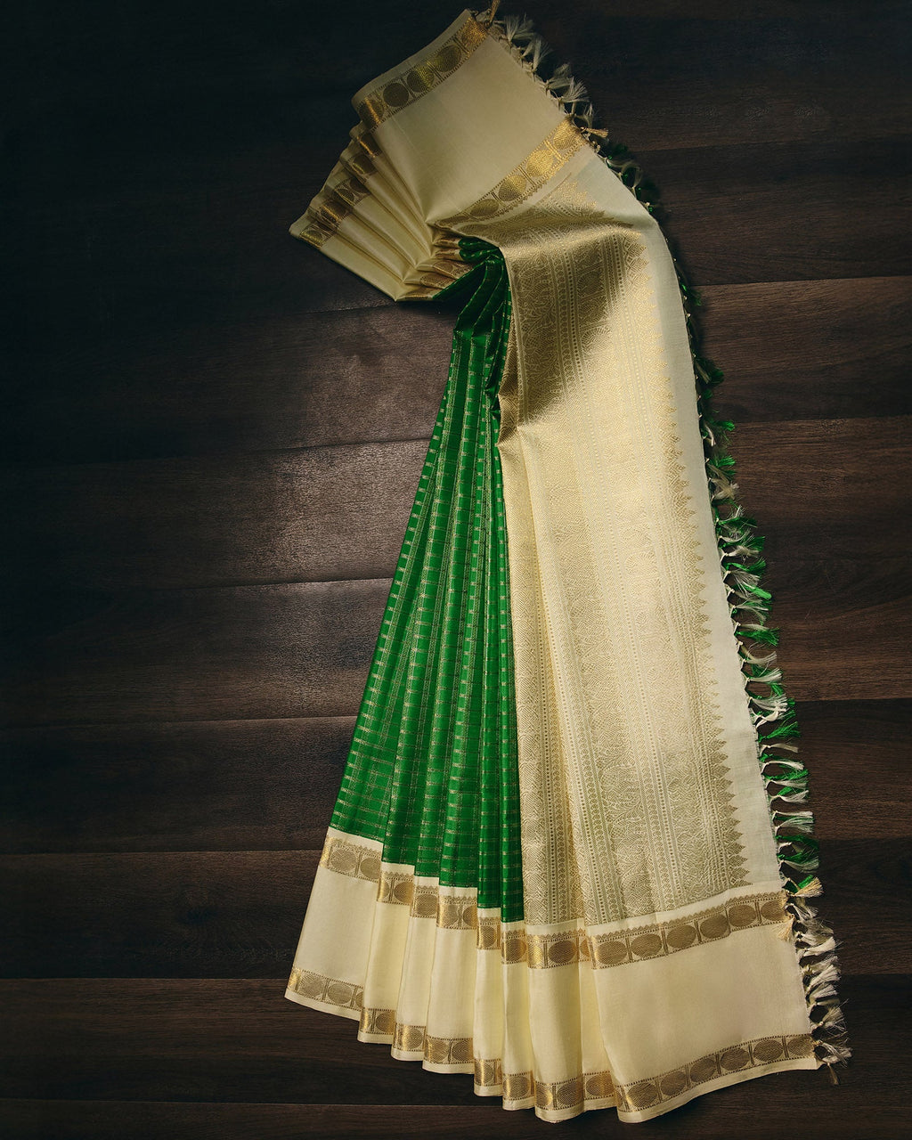 Green Kanchivaram Silk Saree - 102 of 105
