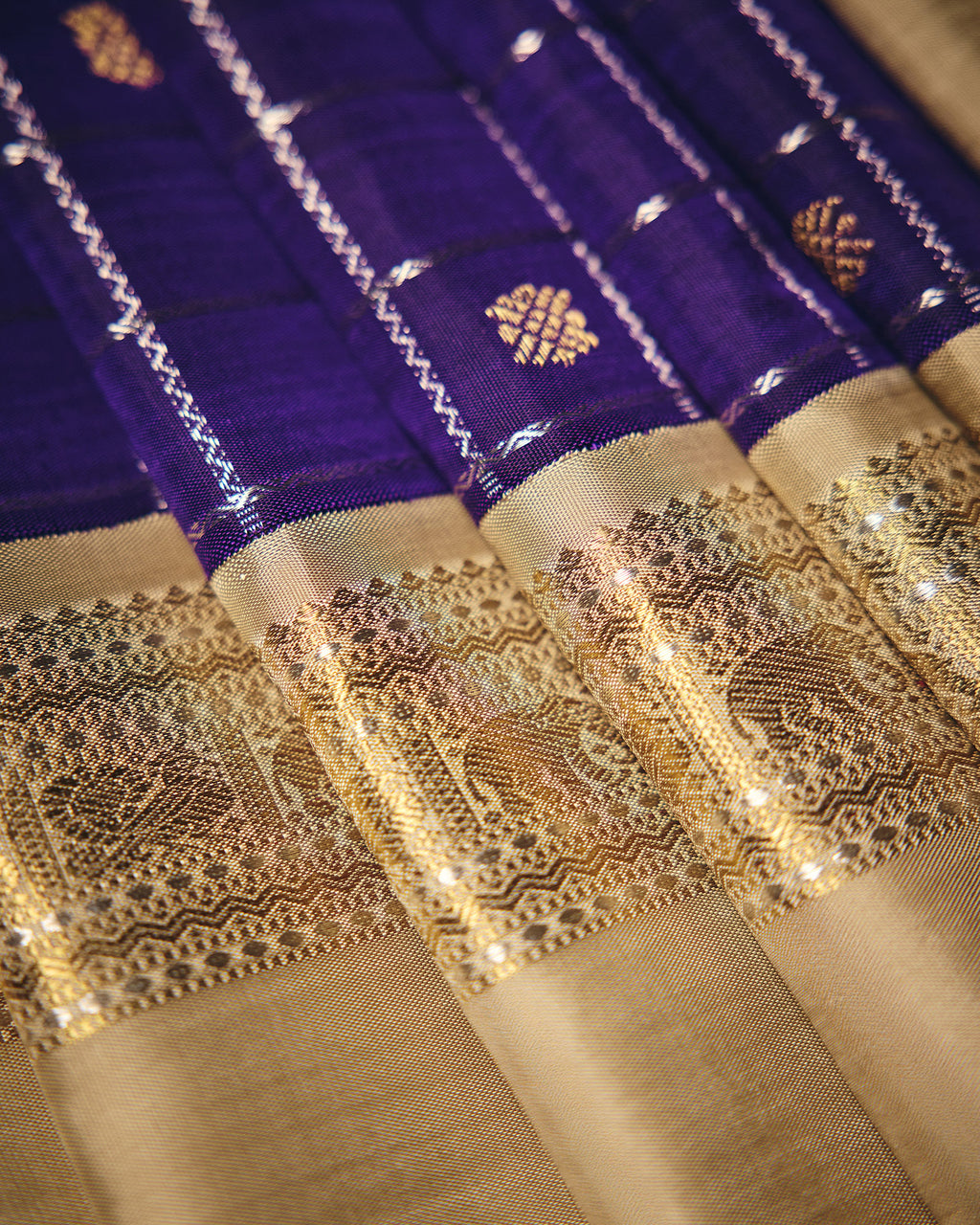 Violet Kanchivaram Silk Saree - 023 of 105