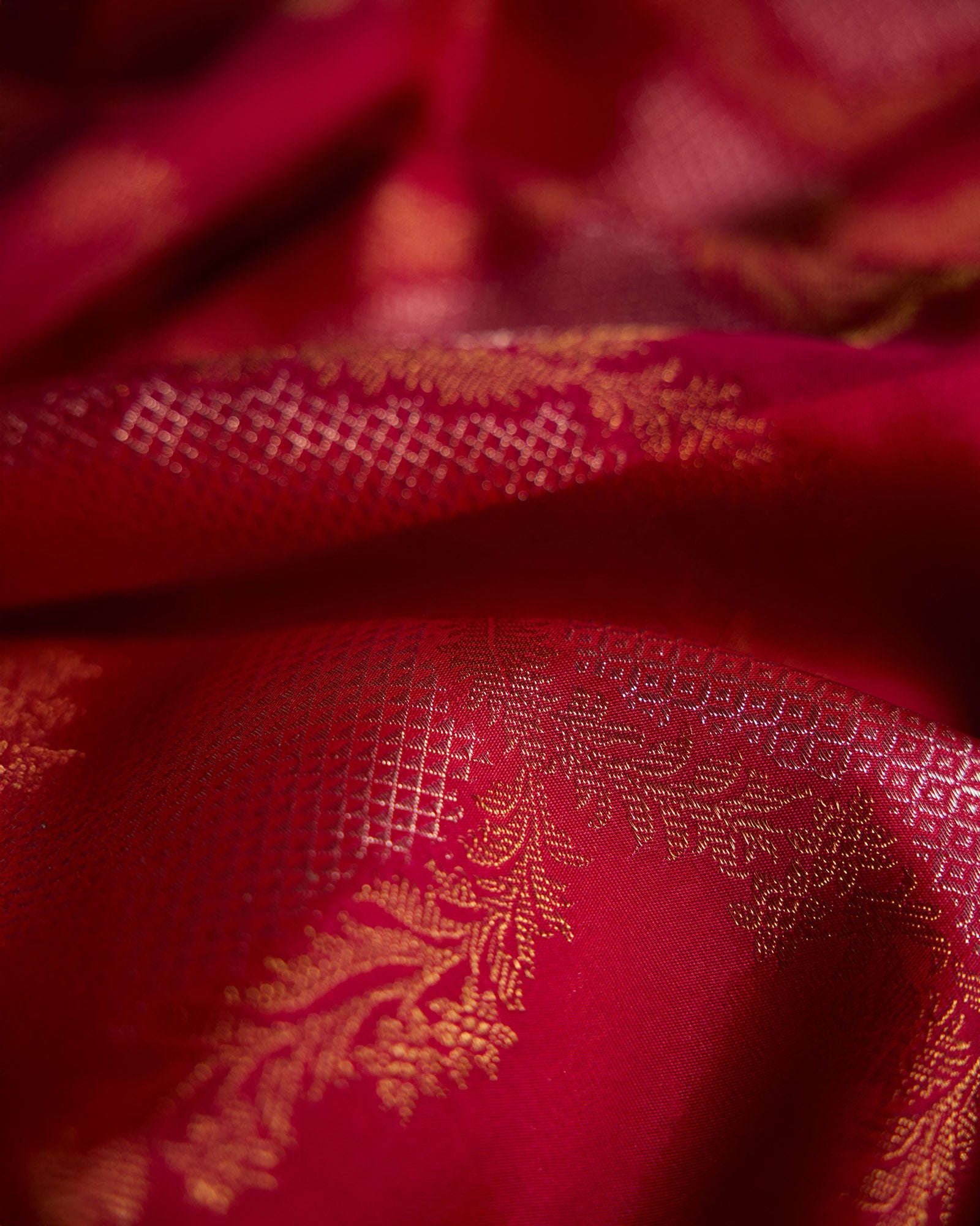Red Kanchivaram Silk Saree - 037 of 105