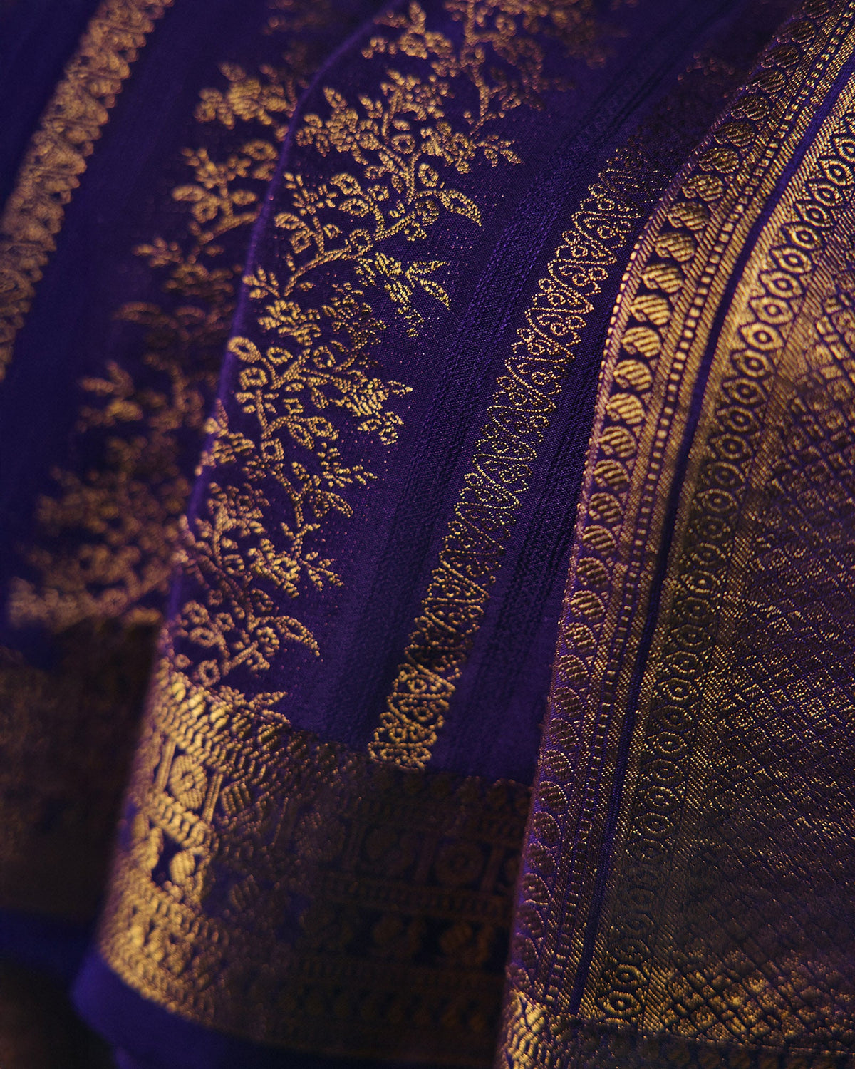 Violet Mysore Crepe Silk Saree - 010 of 105