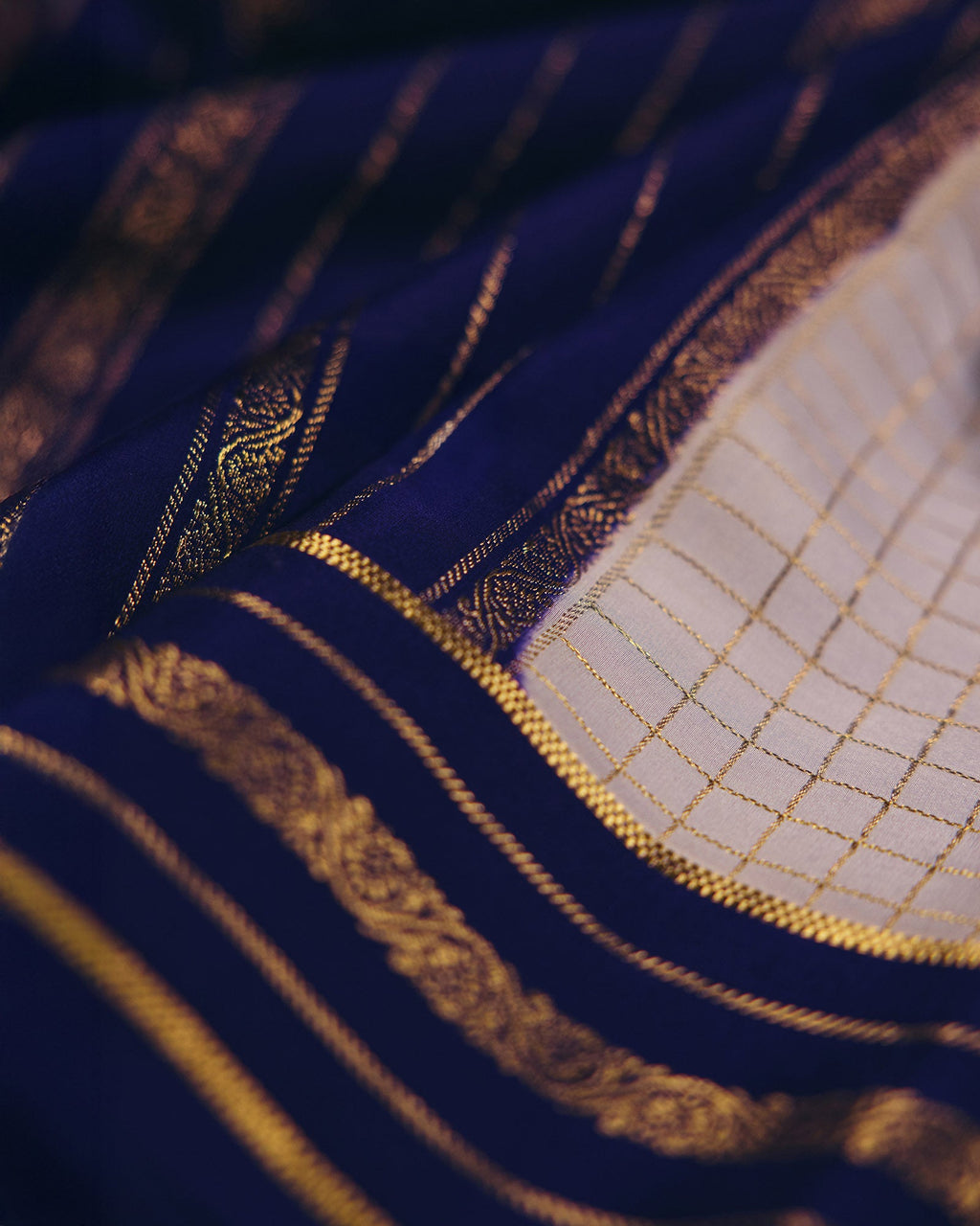 Grey Mysore Crepe Silk Saree - 015 of 105