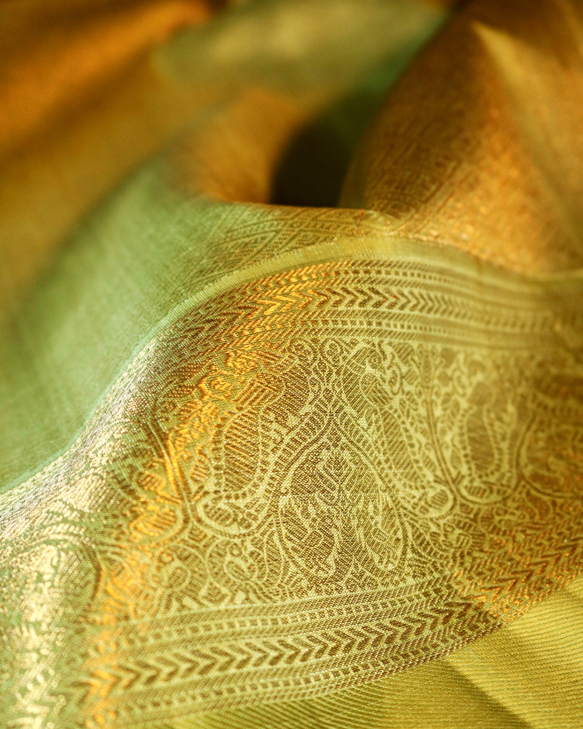 Reddish Pink Kanchivaram Silk Saree