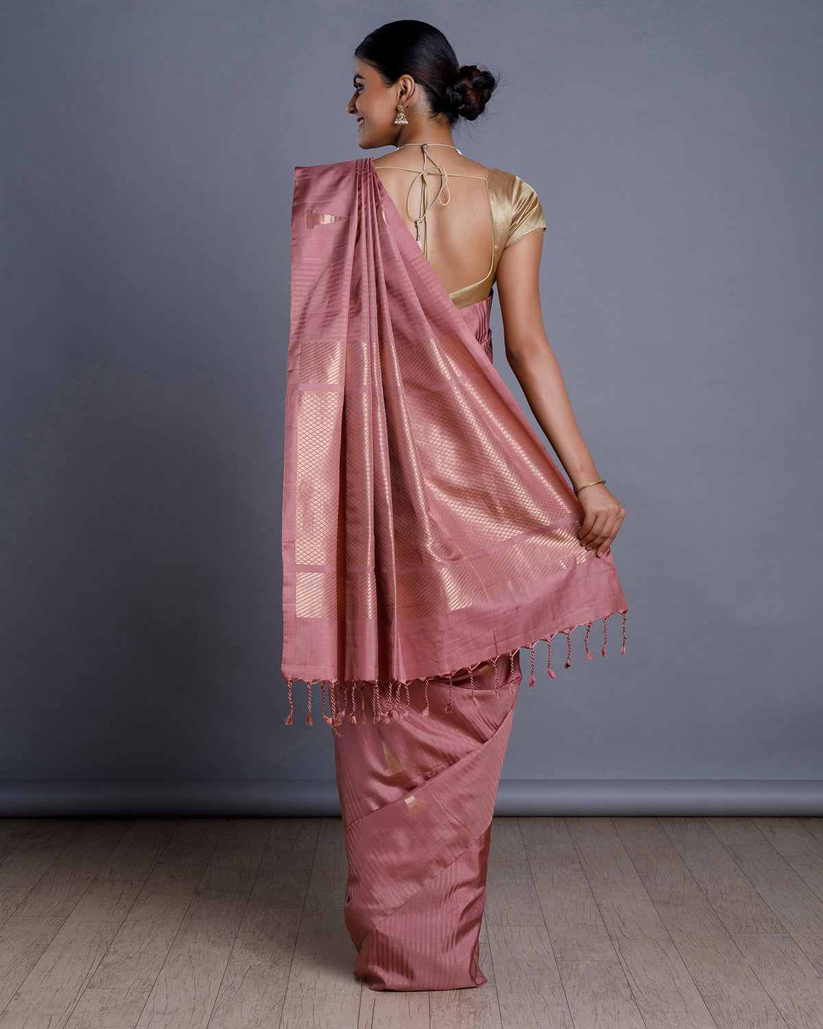 Pink Handloom Soft Silk Saree