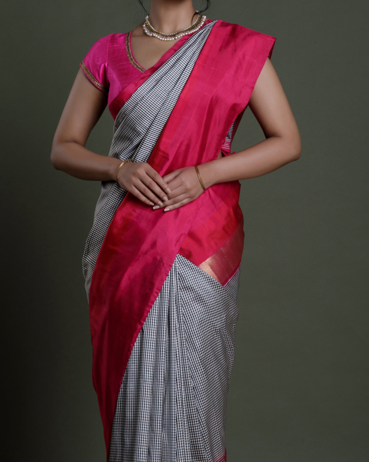 White and Black Ikkat Handloom Silk Saree